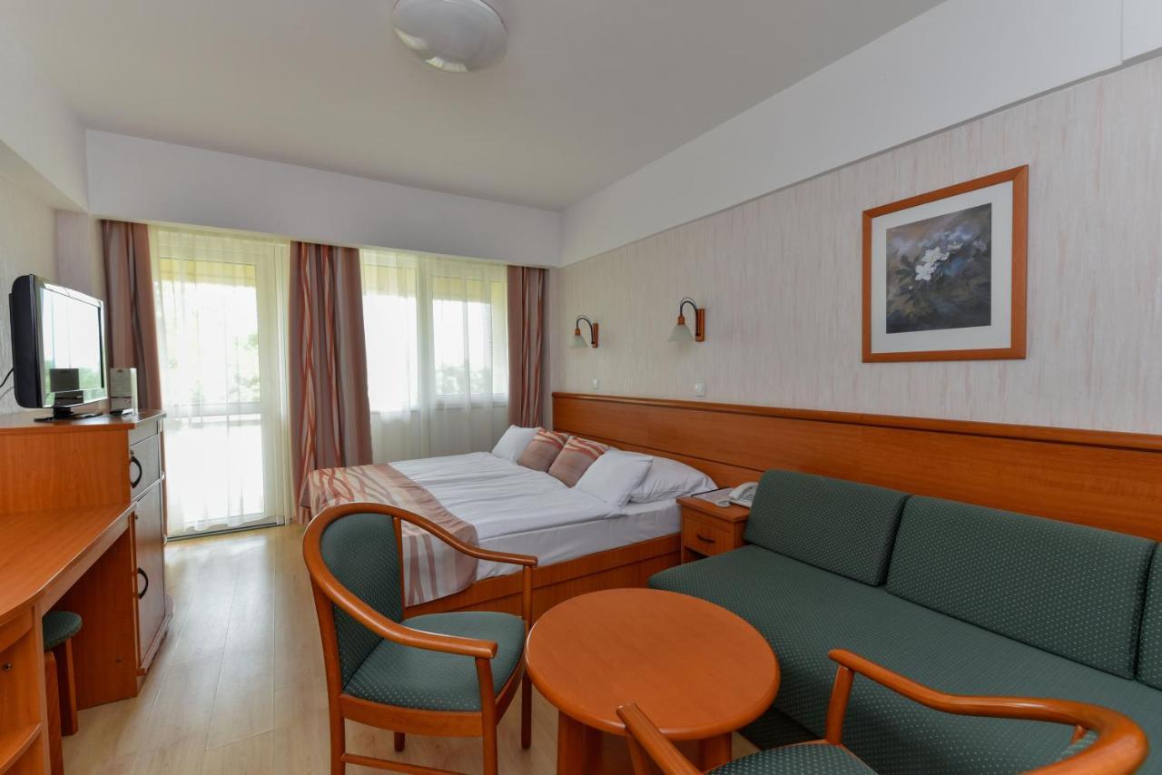 Hotel Panorama Балатондьёрёк Экстерьер фото